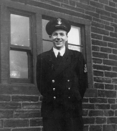 CLEE, Engine Room Artificer 4th Class,  JOSEPH, D MX 60256.\n H.M.S. Kandahar. Royal Navy. 20th December 1941. Age 22. \nSon of Arthur and Edith Ann Clee, of Halifax. Fiancee Edna.\n\nPlymouth Naval Memorial Panel 51, Column 1.